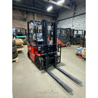 Электрический вилочный погрузчик 1.8т