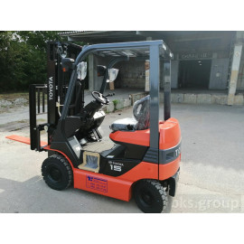 Электрический вилочный погрузчик Toyota 1.5т