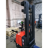 Электрический штабелёр Heli