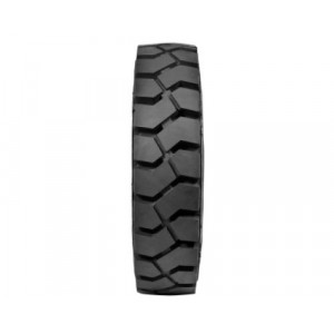 250/70R15 BKT LIFTMAX M81 153A5 TL