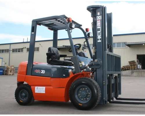 Погрузчик дизельный Heli 2т