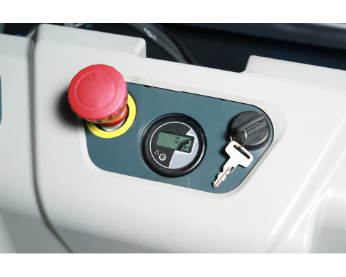 Самоходный штабелер ESL12 FTX400