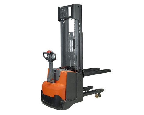 Электрический штабелер Toyota SWE120L