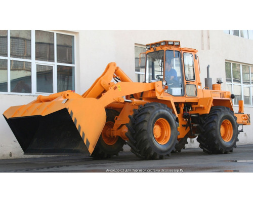 Погрузчик универсальный АМКОДОР 352С
