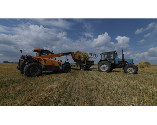 Универсальный погрузчик АМКОДОР 540-70